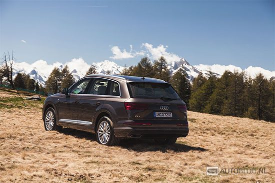 Audi Q7 rijtest en video
